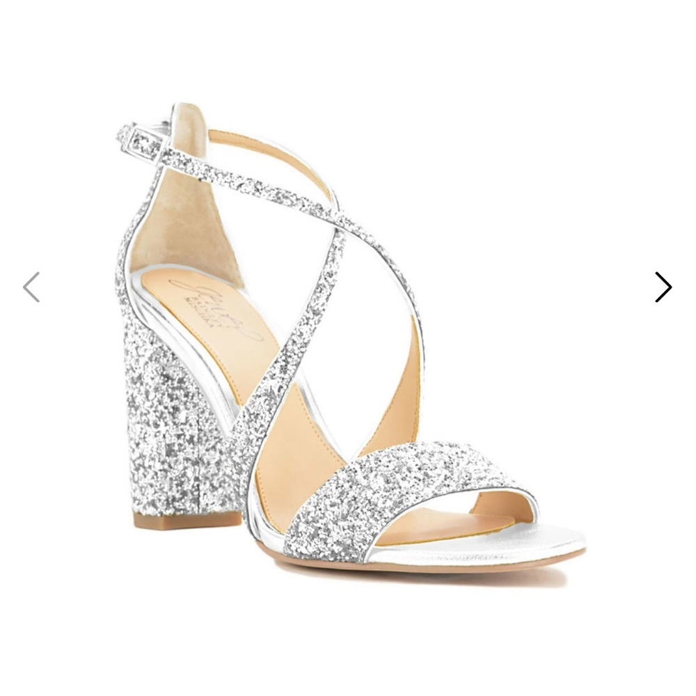 Jewel Badgley Mischka “Cook” bling silver block heel shoes. Size 9 NIB